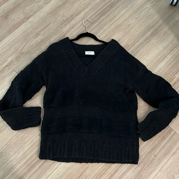 FRAME Black Textured V-Neck Sweater (Medium) - Picture 2 of 7